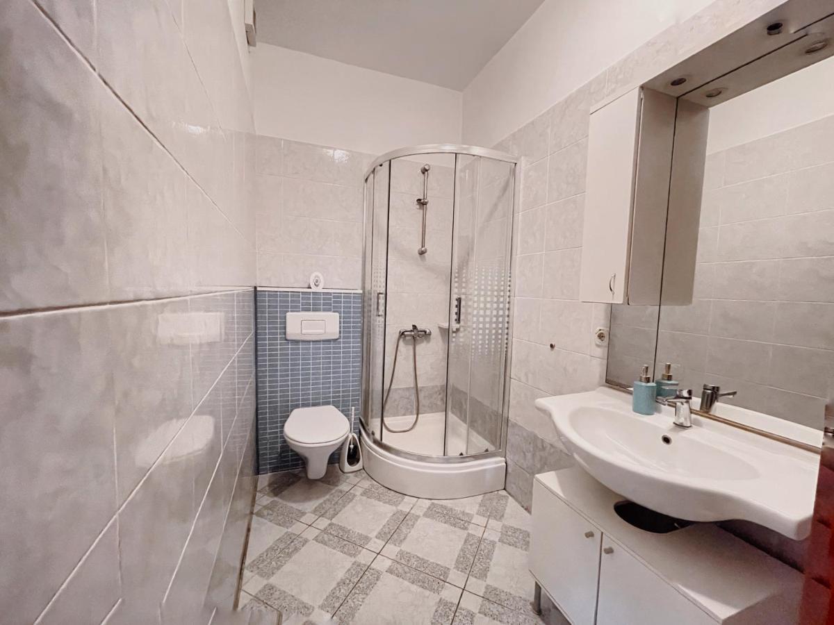 Apartments Zoricic Нови Винодолски Екстериор снимка